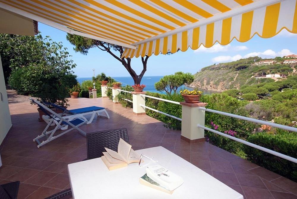Residence Villa Morcone Capoliveri  Exteriör bild