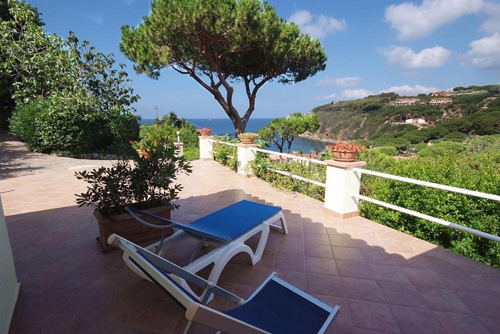 Residence Villa Morcone Capoliveri  Exteriör bild