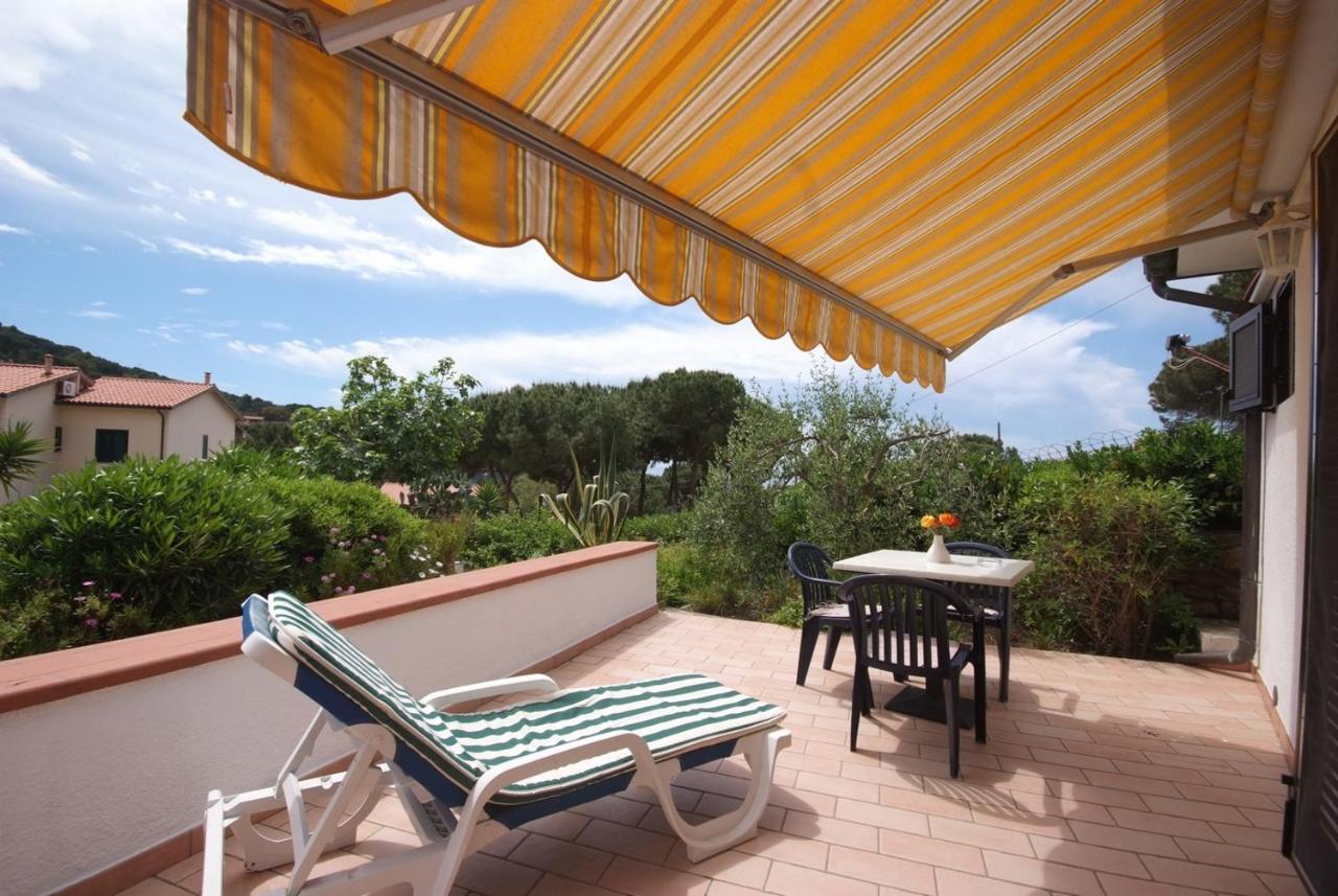 Residence Villa Morcone Capoliveri  Exteriör bild